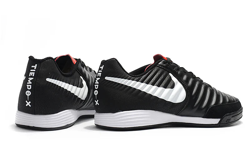 CHUTEIRA NIKE TIEMPO LIGERA IV FUTSAL