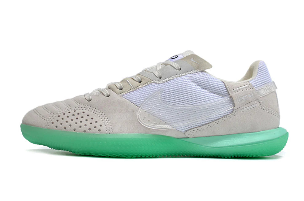 CHUTEIRA NIKE STREETGATO FUTSAL