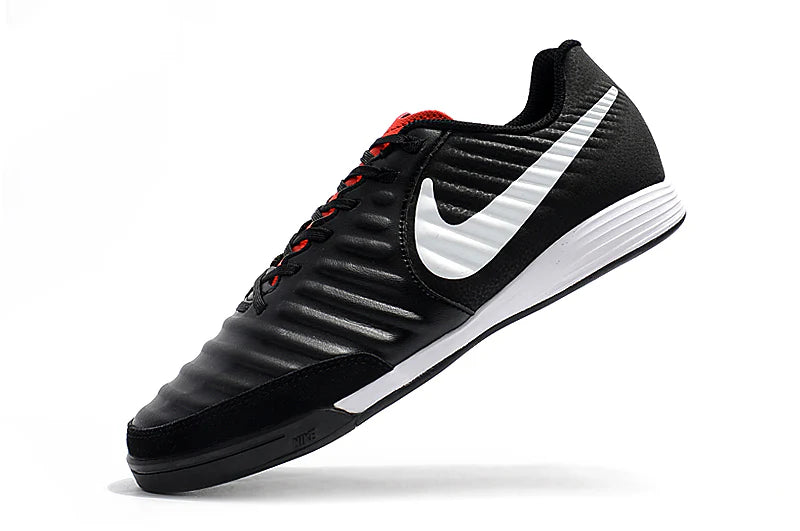 CHUTEIRA NIKE TIEMPO LIGERA IV FUTSAL